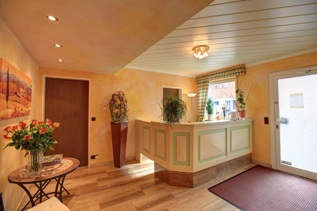 Hotel Ricci Rust Bagian luar foto