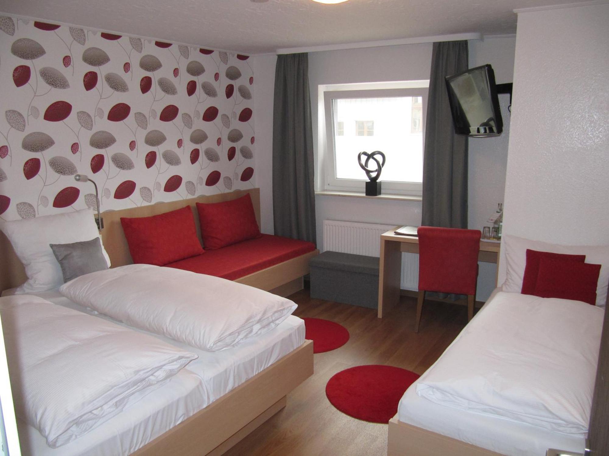 Hotel Ricci Rust Bagian luar foto